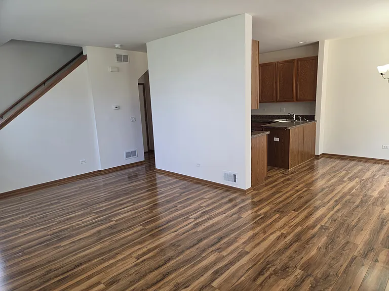 4934 Montauk Dr — Photo 4