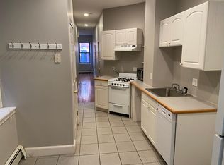 47 Garden St #3.0, Boston, MA 02114