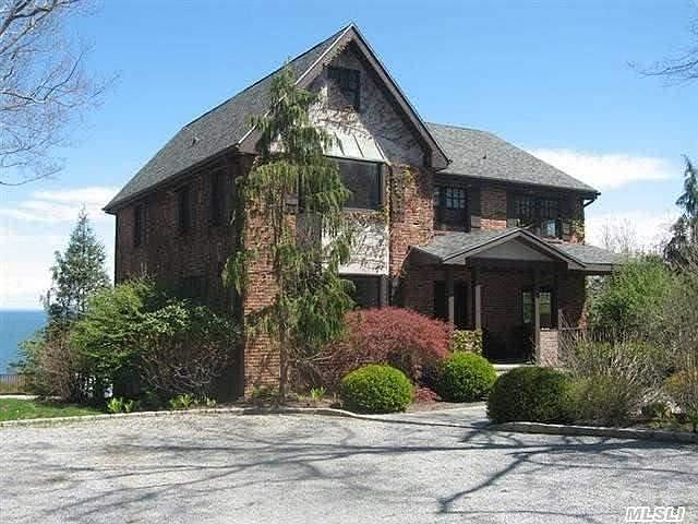 1st image of 2671 Roanoke Ave