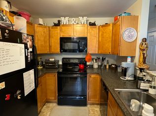 86 Endicott St #A, Peabody, MA 01960