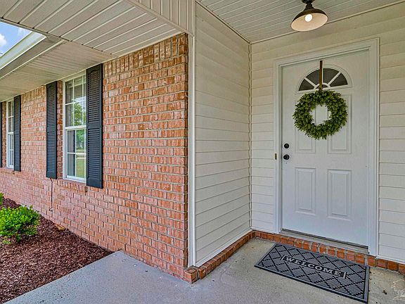 4th image of 4026 Shorewood Dr