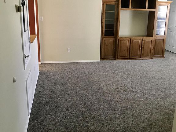 5th image of 11053 Noll Dr