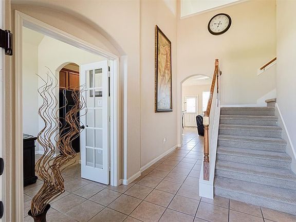 3rd image of 18311 Redoak Manor Ln