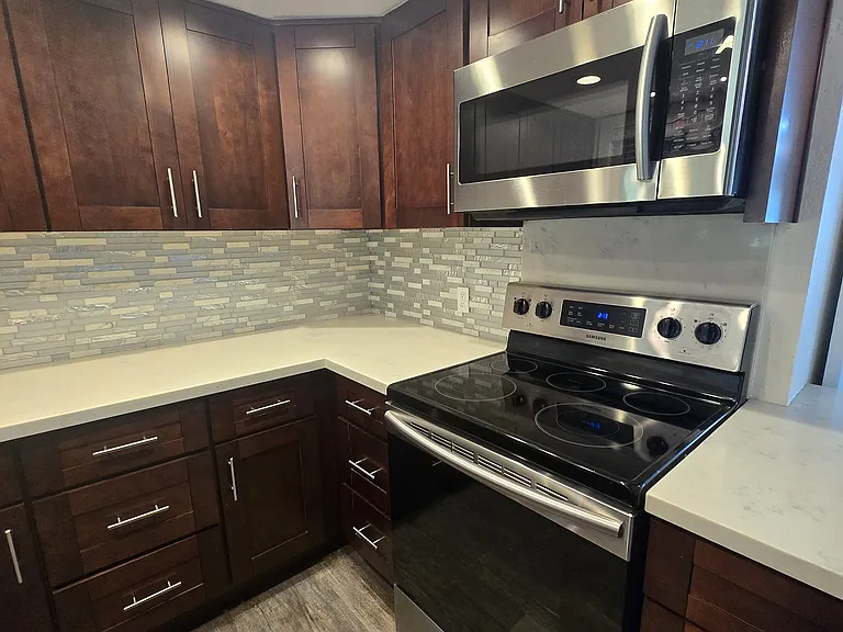 810 Alder Ave #47 — Photo 4