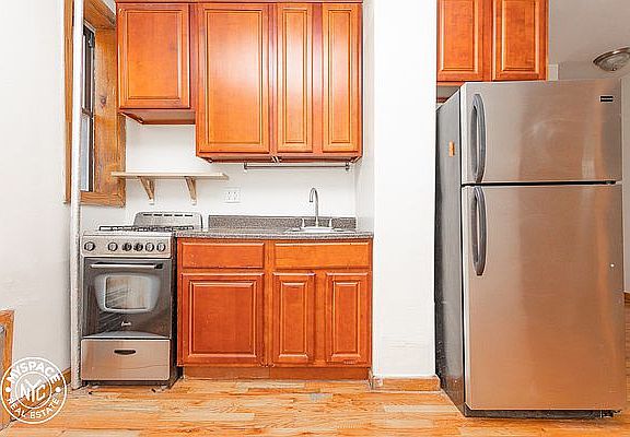 3rd image of 170 New York Ave APT 9A
