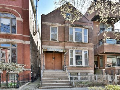 941 N Winchester Ave, Chicago, IL, 60622