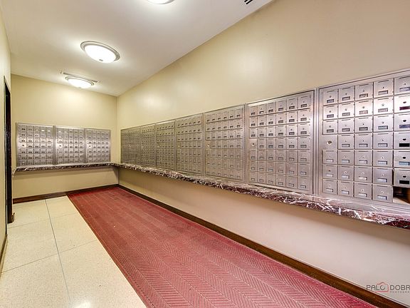 5th image of 5455 N Sheridan Rd APT 2615