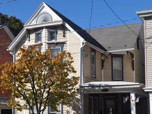 277 Union St, Millersburg, PA 17061