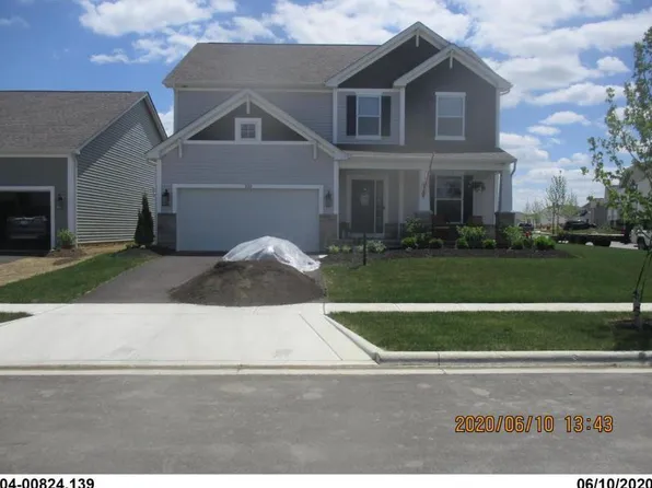 109 Ratcliff Ln, Plain City, OH 43064