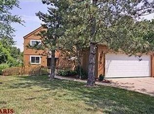 1615 Award Dr, Ballwin, MO 63021