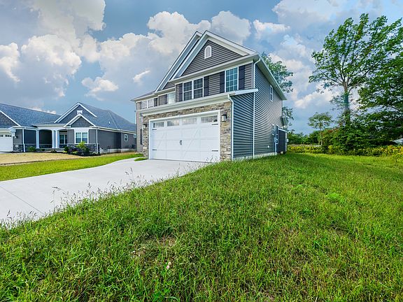 3rd image of 5288 Highland Way