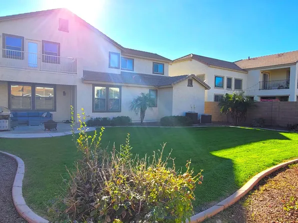 3922 E PARKVIEW Drive, Gilbert, AZ 85295