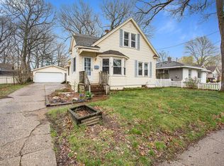 2658 Wyoming Ave SW, Wyoming, MI 49519