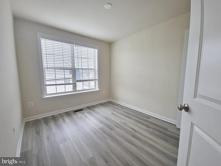 4705 Verdana Loop — Photo 10