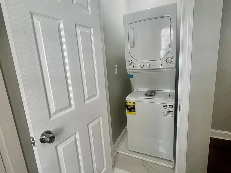 2513 Francis St #1 — Photo 19