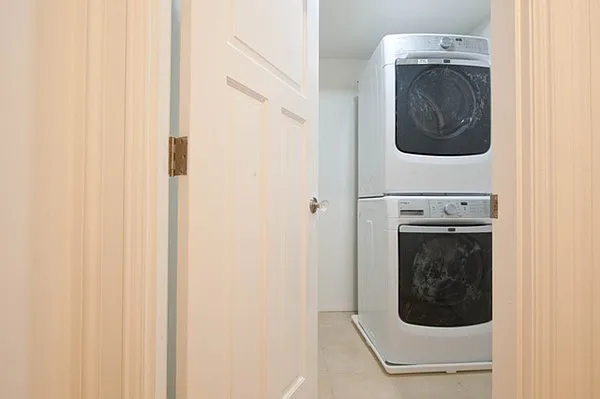 379 Belmont St #1 — Photo 7