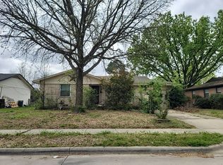 310 W Celeste Dr, Garland, TX 75041