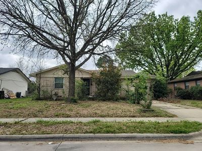 310 W Celeste Dr, Garland, TX, 75041