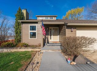 8840 S Morning Glory Ct, Bloomington, IN 47401