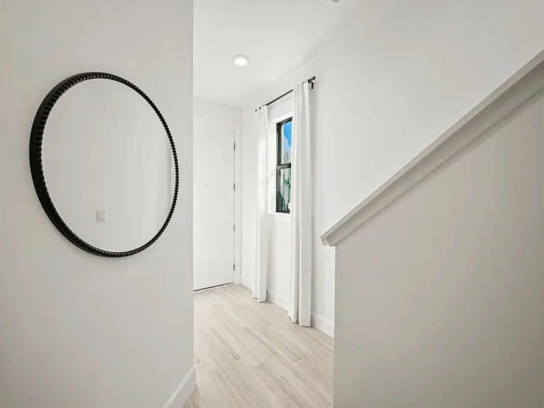4274 Sonoma Oaks Cir — Photo 3