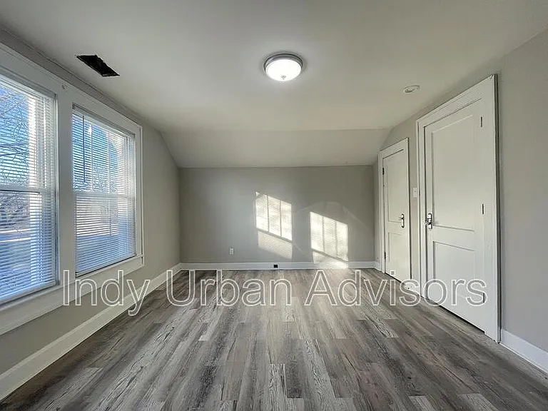101 S Bancroft St #101.5 — Photo 10