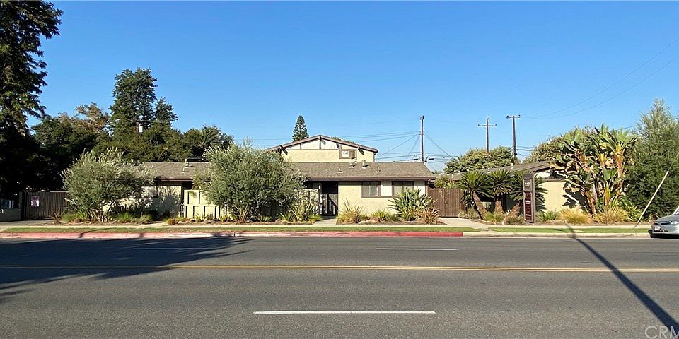 1st image of 527 N Hollenbeck Ave