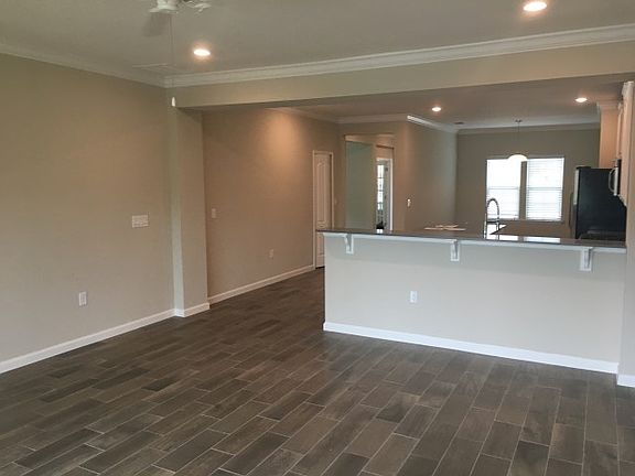 4th image of 134 Trumpco Dr