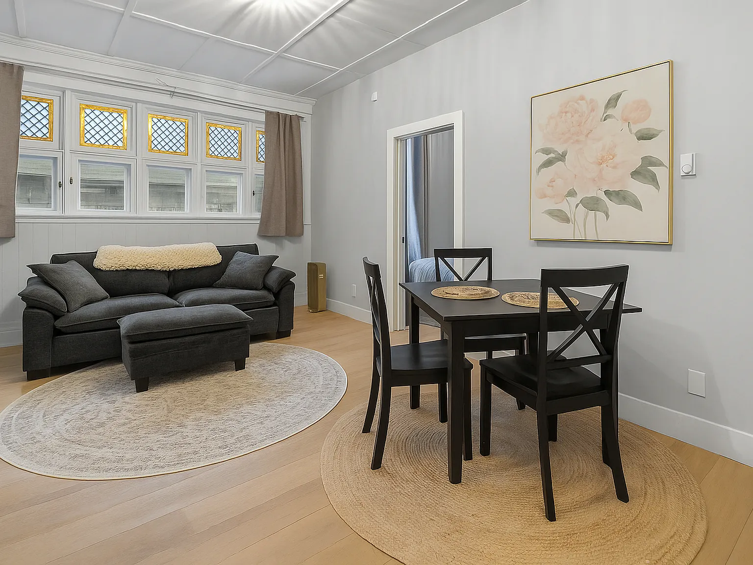 Gorgeous Apartments — Photo 2