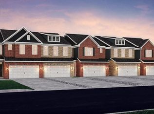 24731 Ivy Ln, Novi, MI