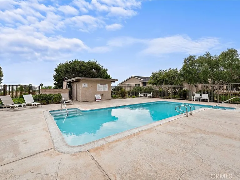 218 Avenida Adobe — Photo 22