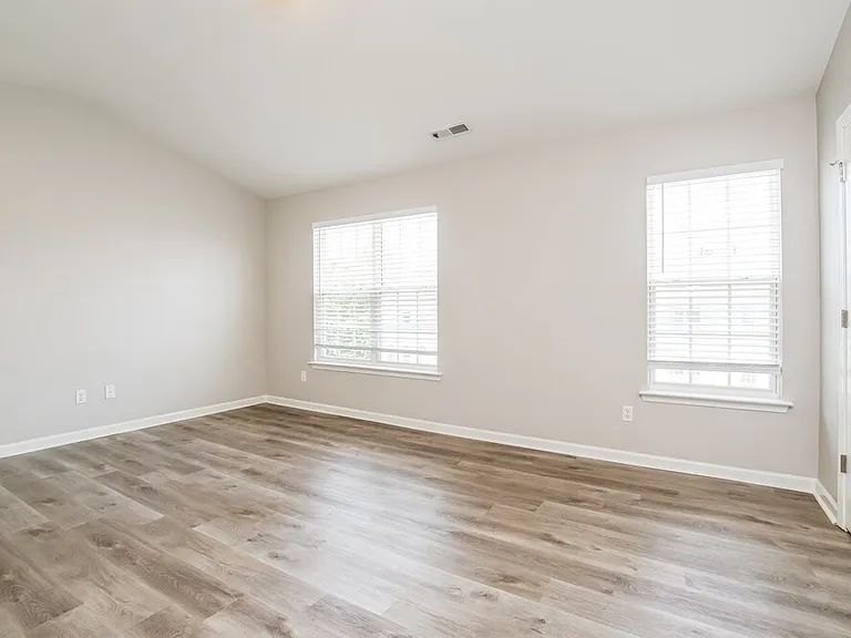 507 Sutter Gate Ln — Photo 11