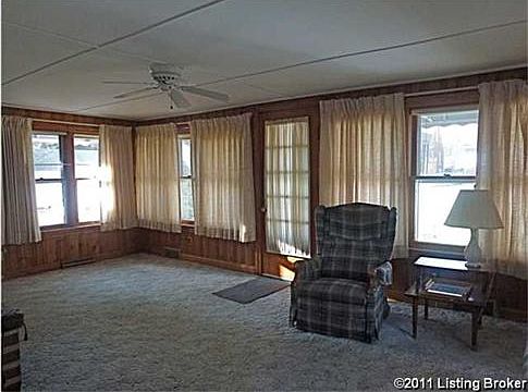 4th image of 2109 Winston Ave