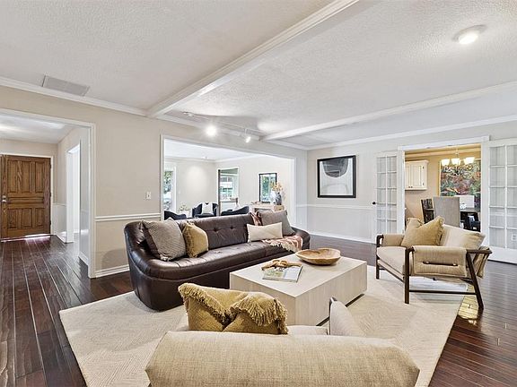 2nd image of 1409 Bella Vista Dr