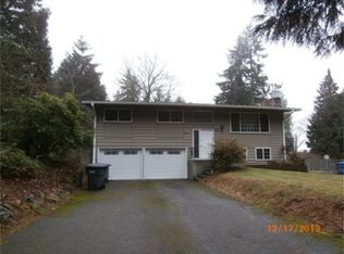 2108 9th St SE, Puyallup, WA 98372