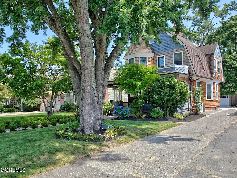 266 River Rd — Photo 3