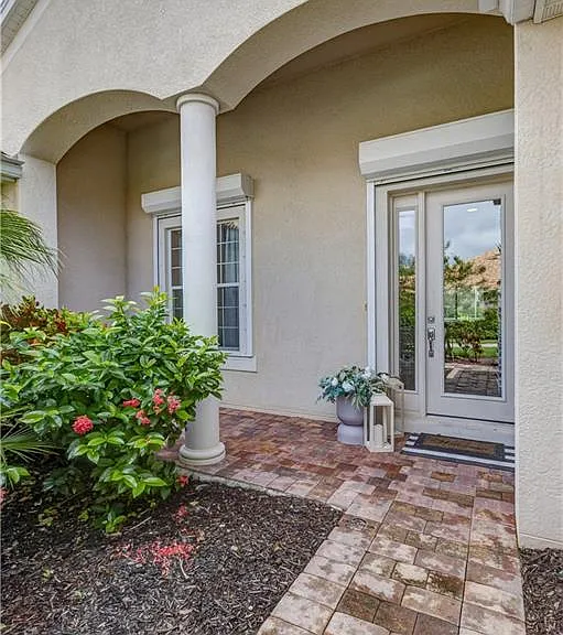 8650 Palermo Ct — Photo 2
