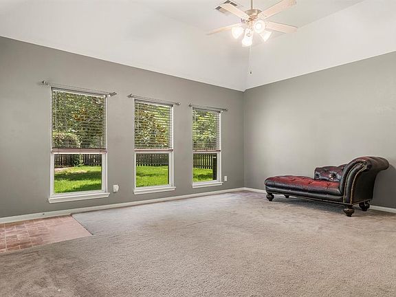 5th image of 26050 Rolling Forest Ln
