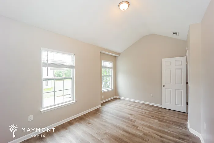 3034 Summer Breeze Dr — Photo 10