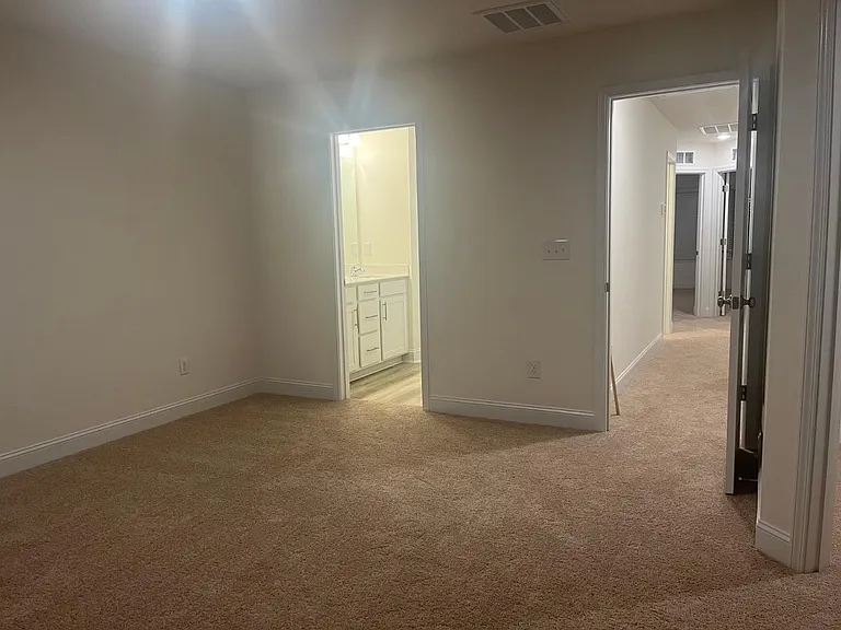 28 Hyacinth Ln — Photo 18