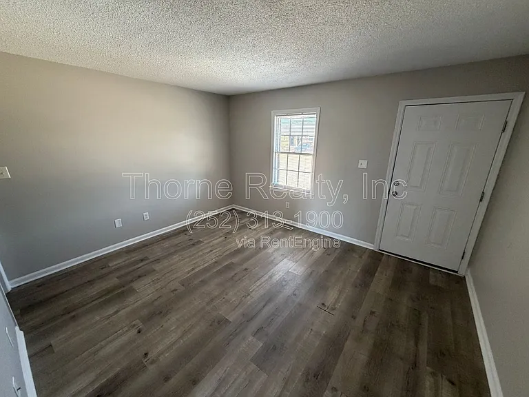 520 Keen St #B — Photo 7