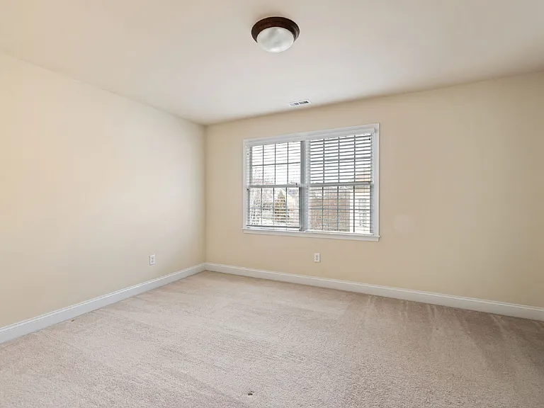 11726 Broadfield Ct — Photo 21