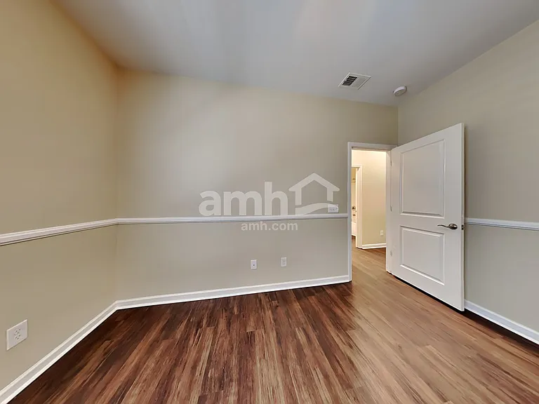 266 Decatur Dr — Photo 23