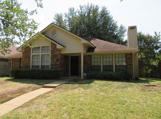 2218 Montclair St, Lancaster, TX 75146