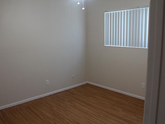 4th image of 4554 Campus Ave APT 5