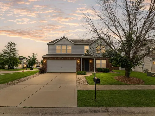 1557 Autumn Lakes Ln, Mascoutah, IL 62258