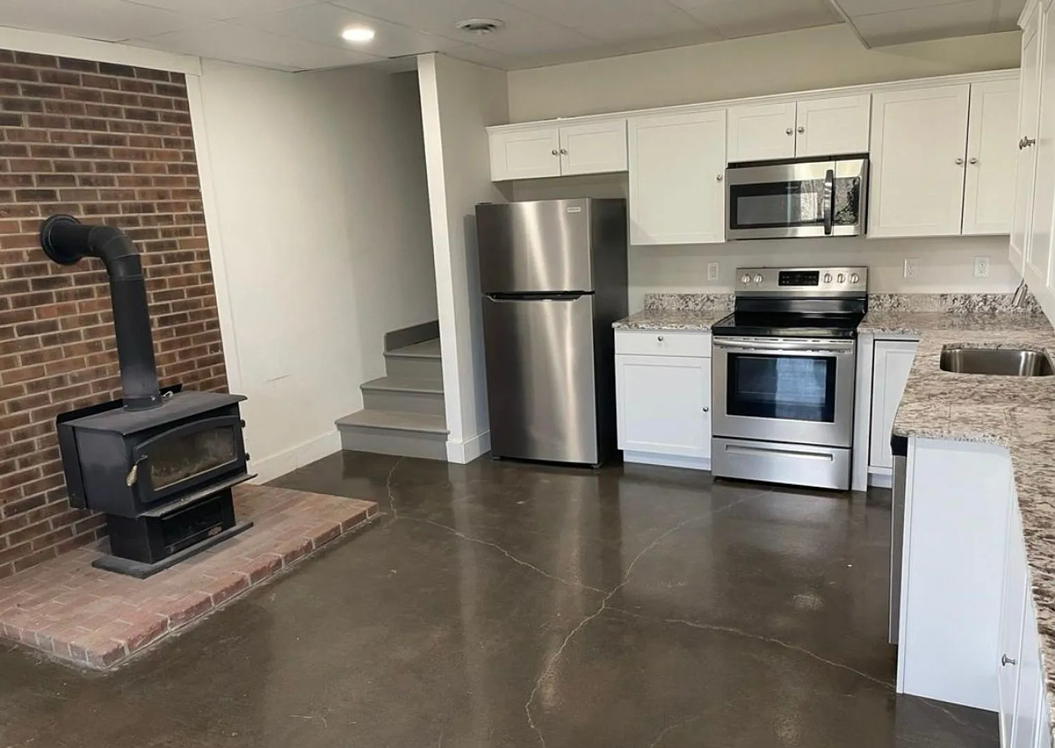 3089 Pandapas Pond Rd — Photo 3