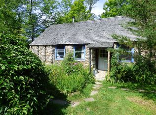 498 Buck Mtnrd, Crown Point, NY 12928