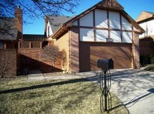 5617 SW Hawick Ln, Topeka, KS 66614