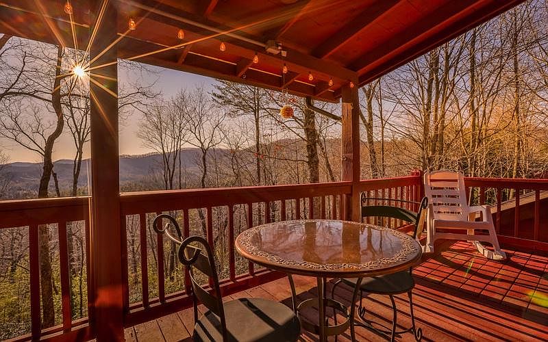 1st image of 382 Gobbler Knob Dr
