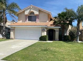 17072 Dolphin Ct, Fontana, CA 92336